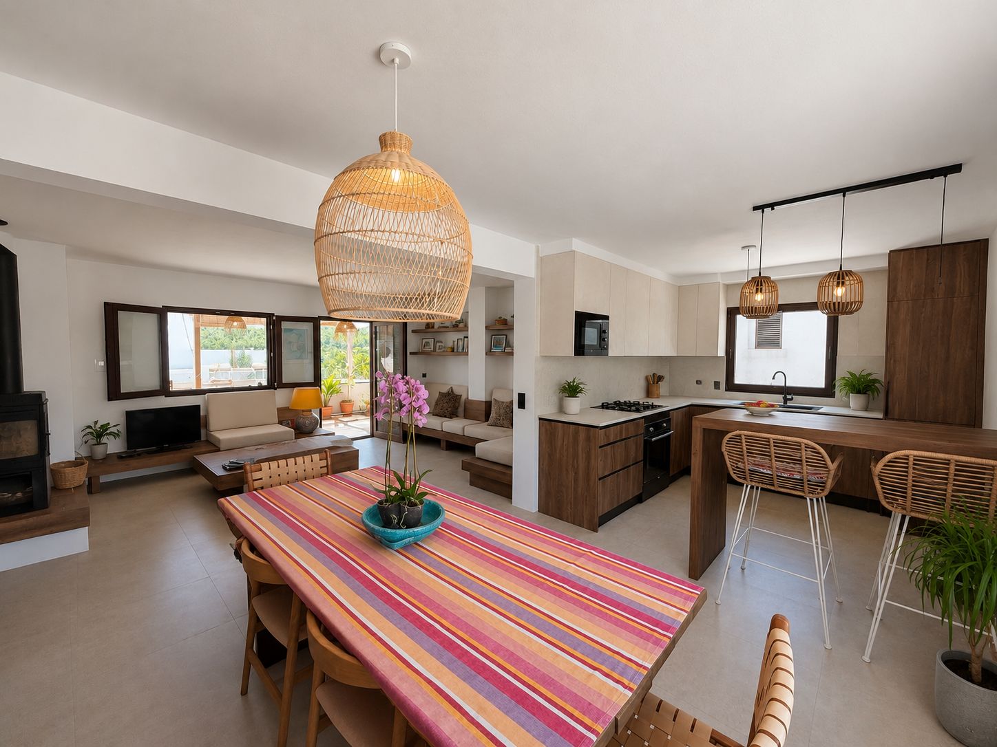 Charming penthouse apartment in the heart of San Miguel – overlooking the church
