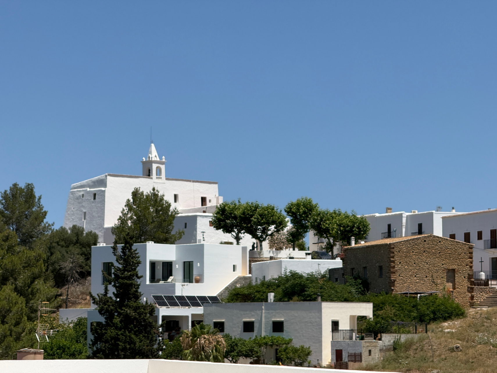 Charming penthouse apartment in the heart of San Miguel – overlooking the church