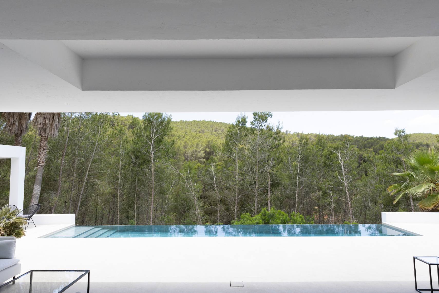 Exclusiva villa con casa principal y dos casitas independientes en el corazón de Ibiza