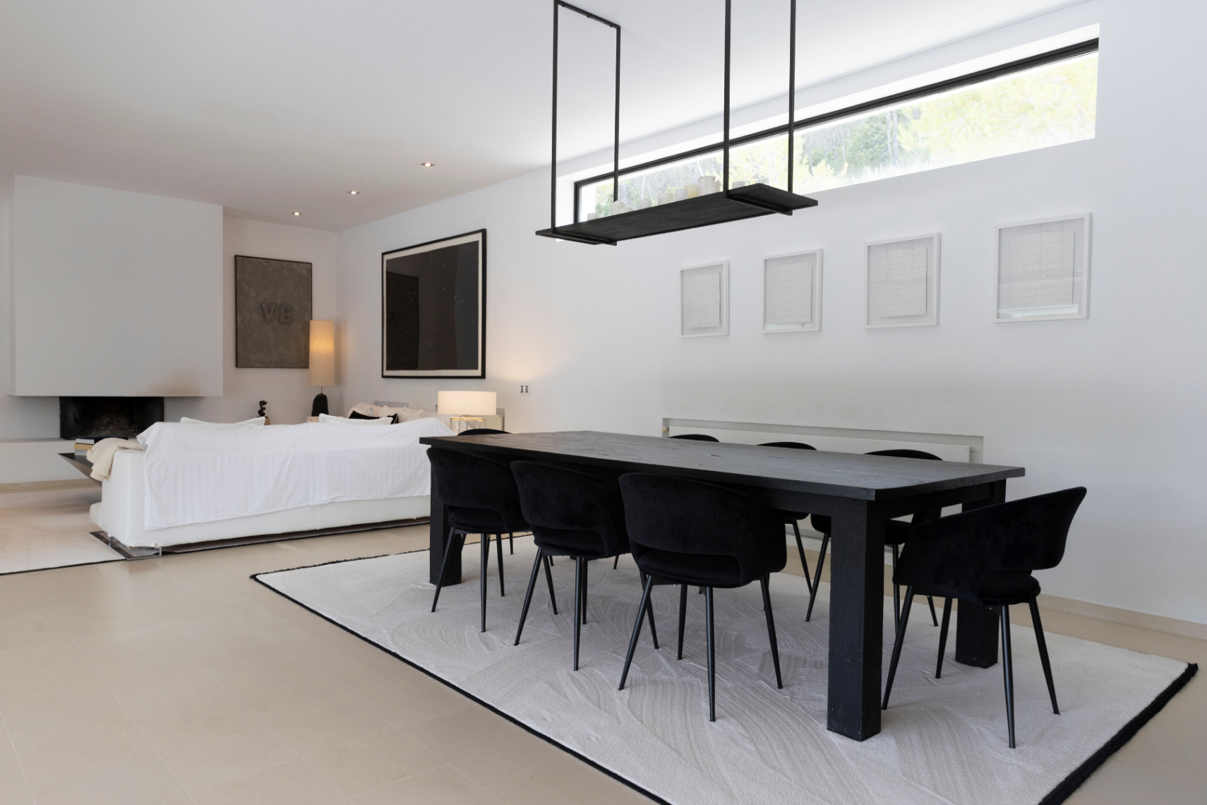 Exclusiva villa con casa principal y dos casitas independientes en el corazón de Ibiza