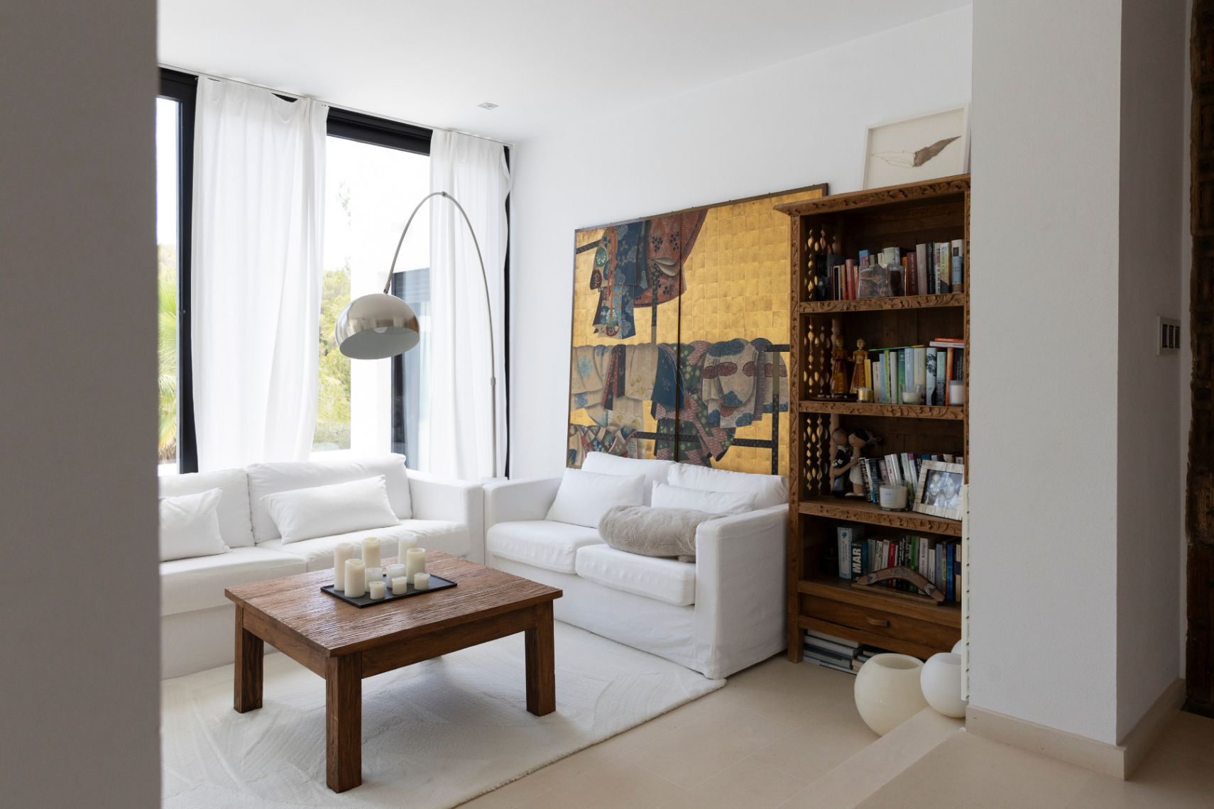 Exclusiva villa con casa principal y dos casitas independientes en el corazón de Ibiza