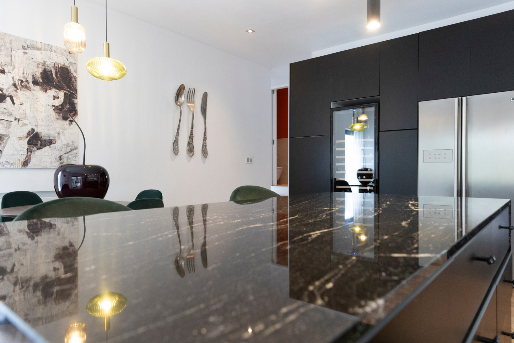 Exclusiva villa con casa principal y dos casitas independientes en el corazón de Ibiza