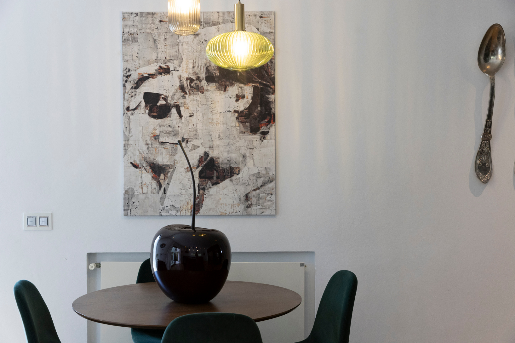 Exclusiva villa con casa principal y dos casitas independientes en el corazón de Ibiza