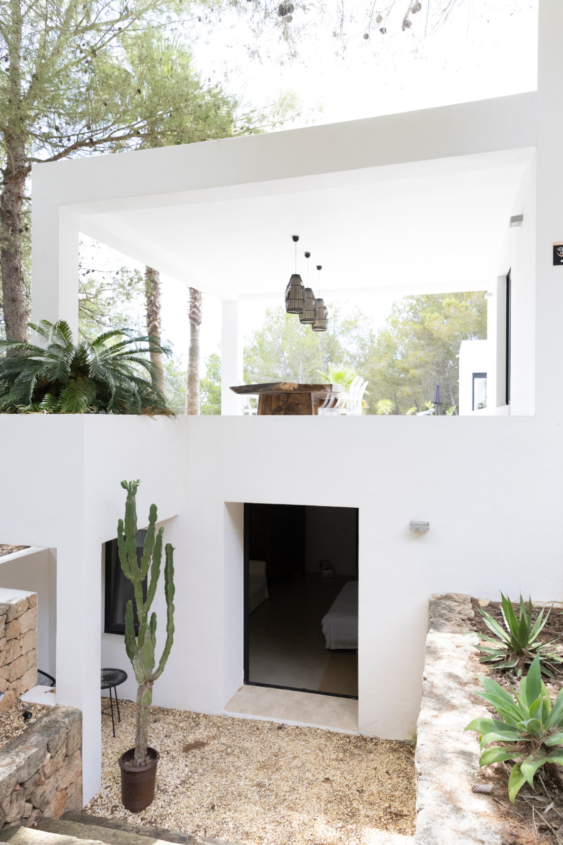 Exclusiva villa con casa principal y dos casitas independientes en el corazón de Ibiza