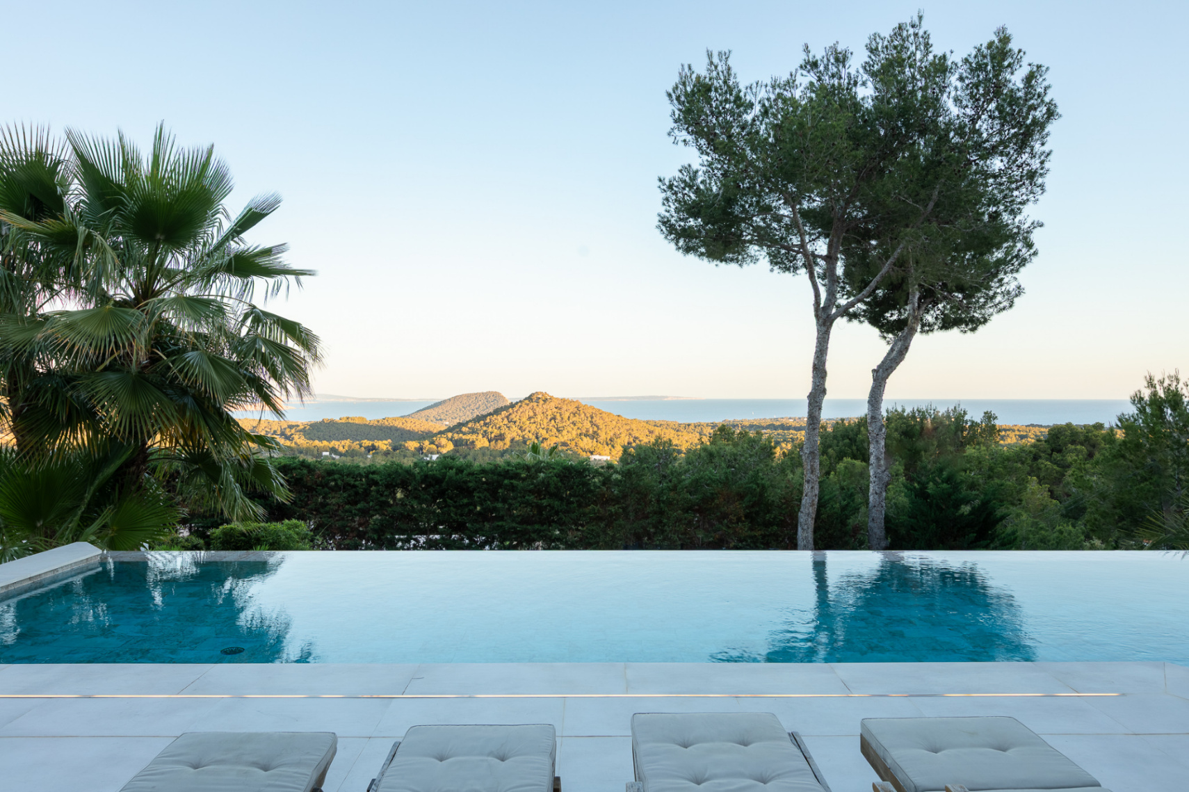 Beautiful villa with fantastic views in Es Cubells