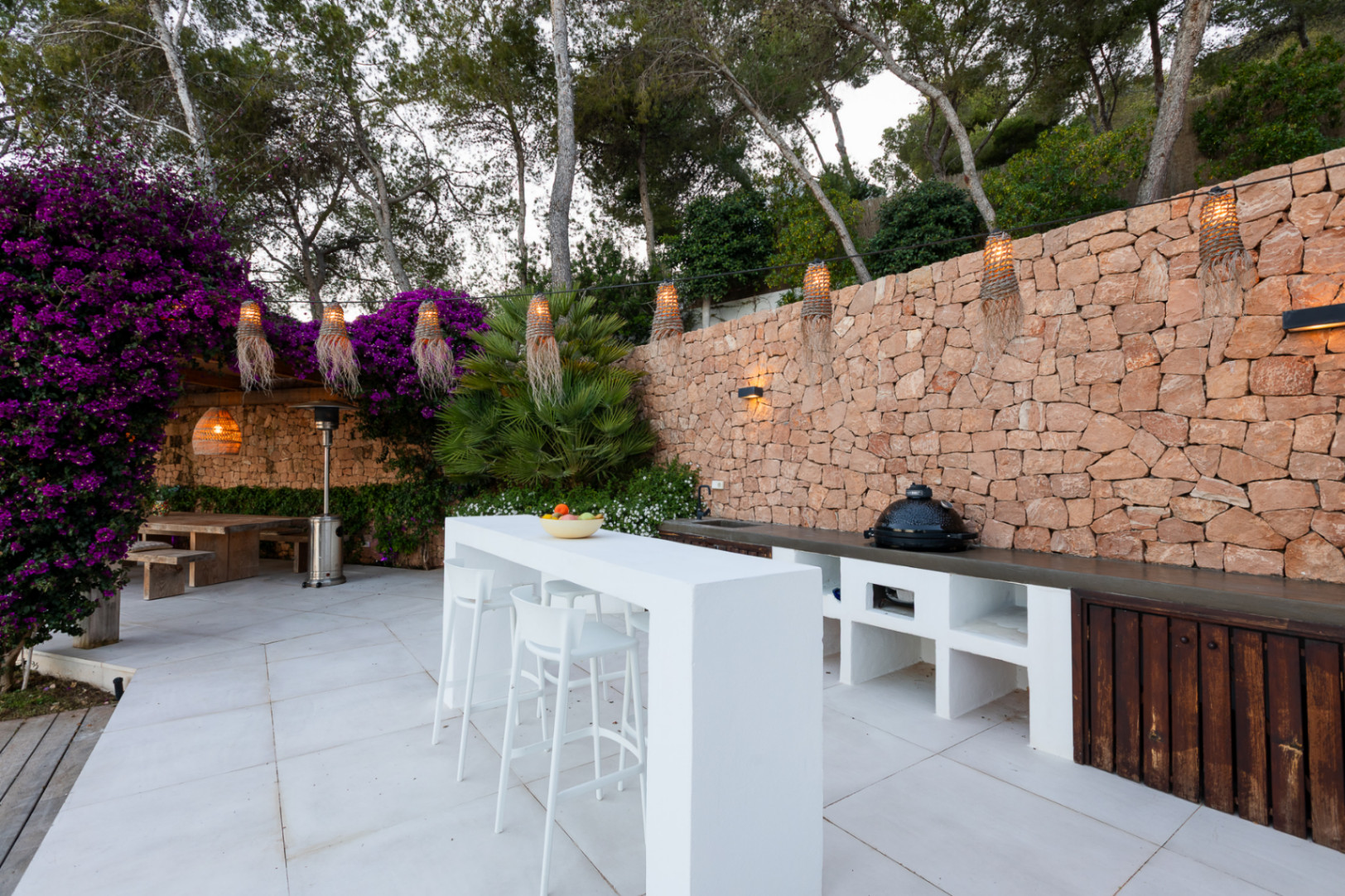 Beautiful villa with fantastic views in Es Cubells