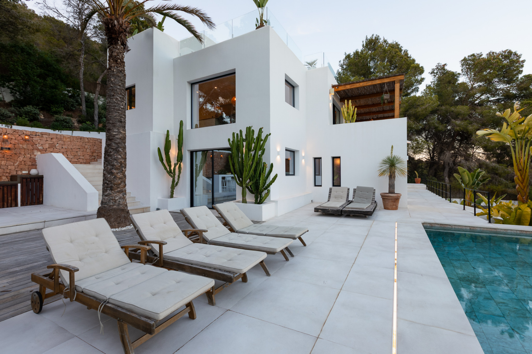 Beautiful villa with fantastic views in Es Cubells