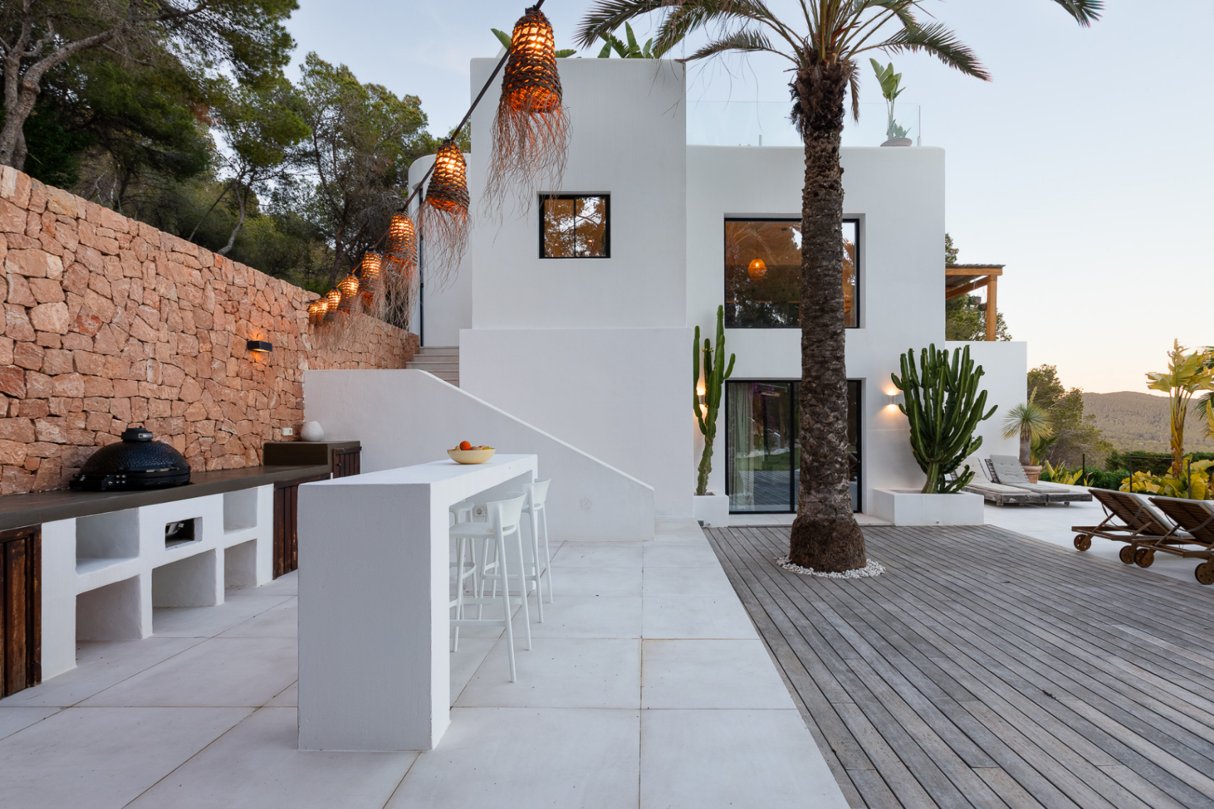 Beautiful villa with fantastic views in Es Cubells