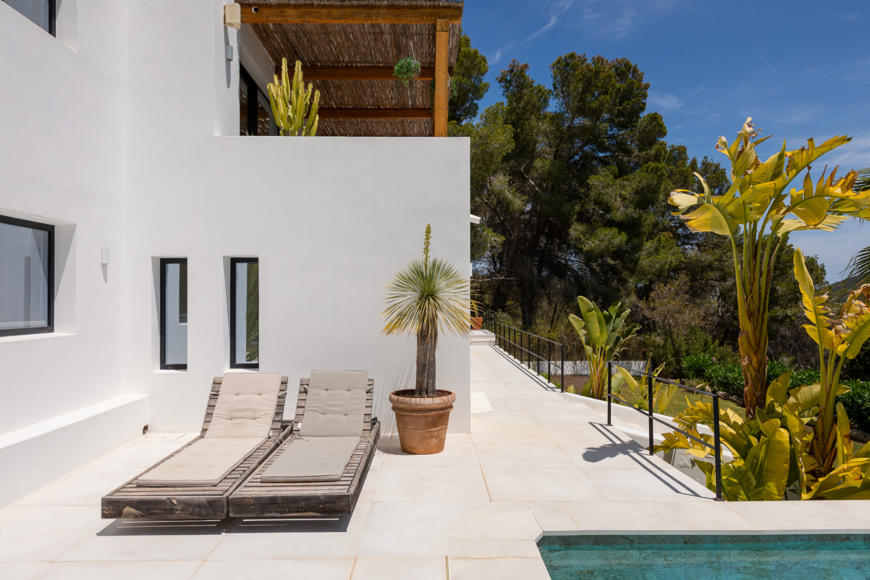 Beautiful villa with fantastic views in Es Cubells