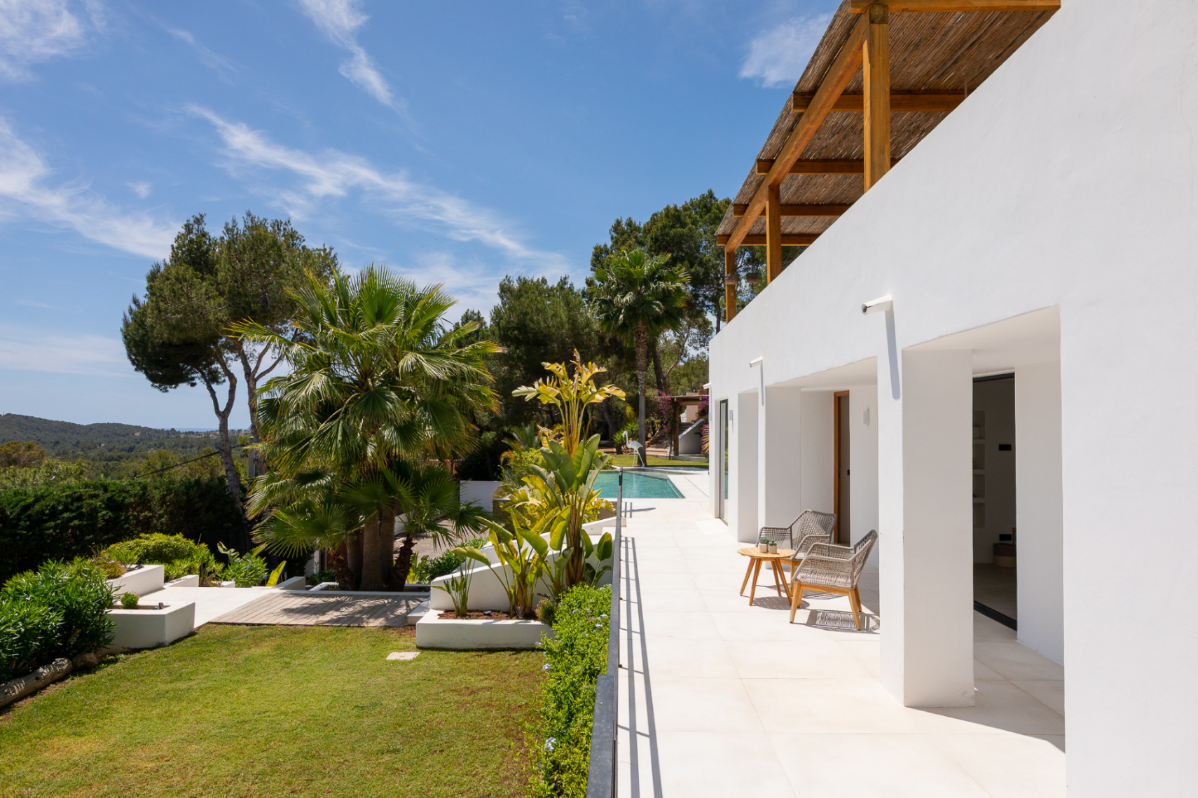 Beautiful villa with fantastic views in Es Cubells