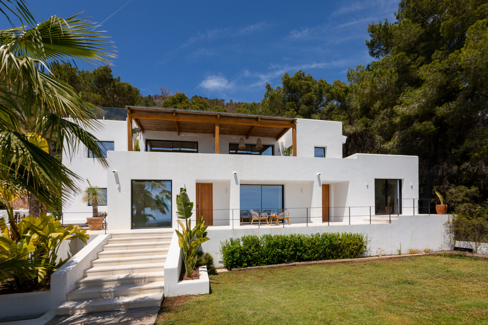 Beautiful villa with fantastic views in Es Cubells