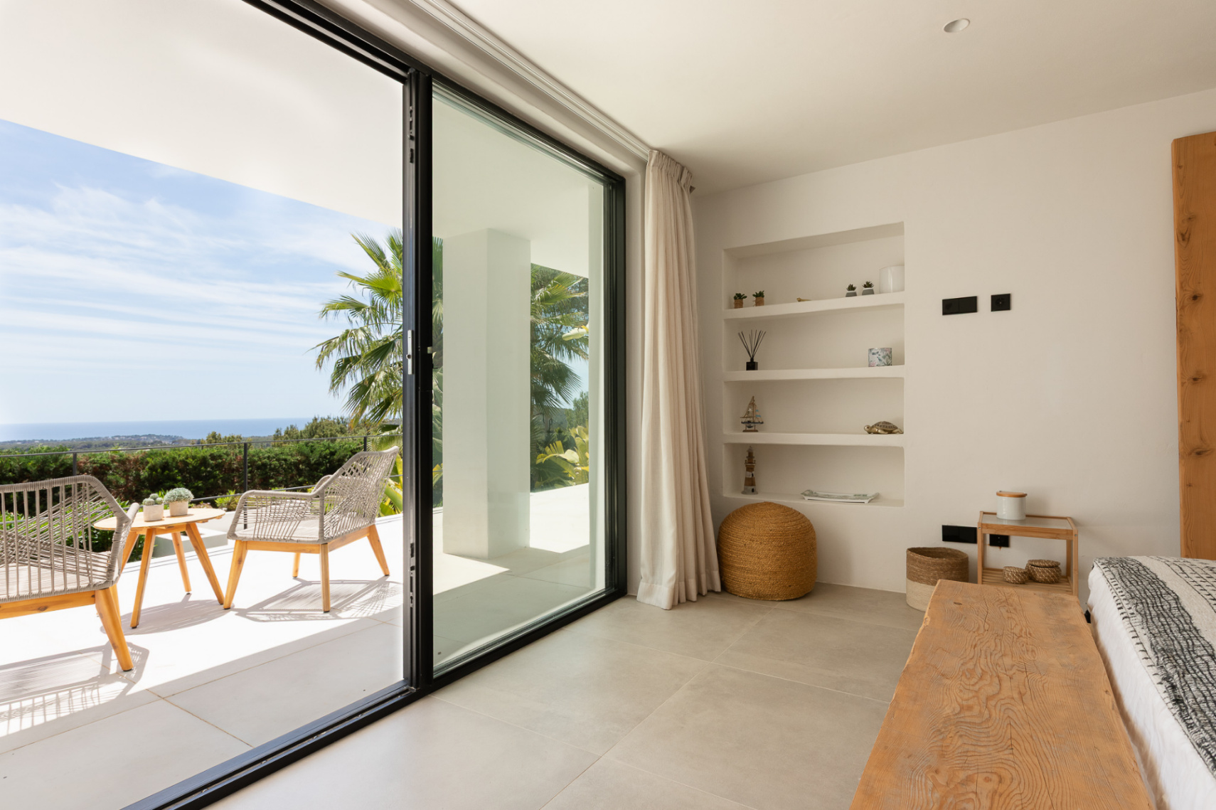Beautiful villa with fantastic views in Es Cubells