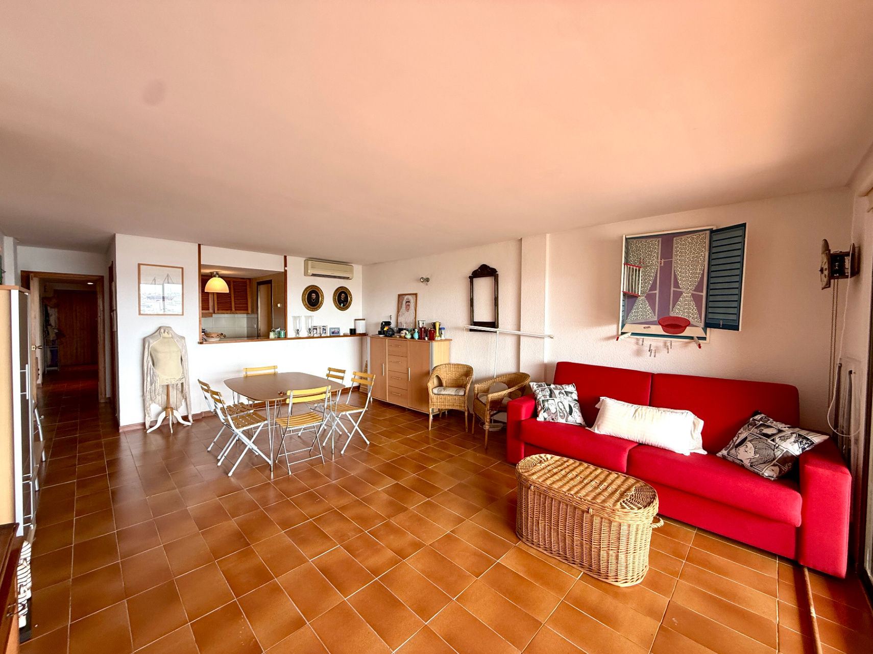 Apartamento con vistas al puerto y Dalt Vila en una ubicación exclusiva de Ibiza