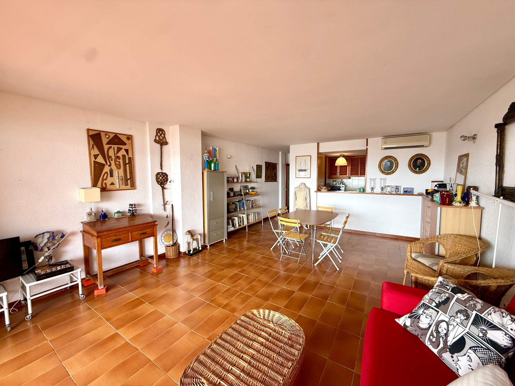 Apartamento con vistas al puerto y Dalt Vila en una ubicación exclusiva de Ibiza