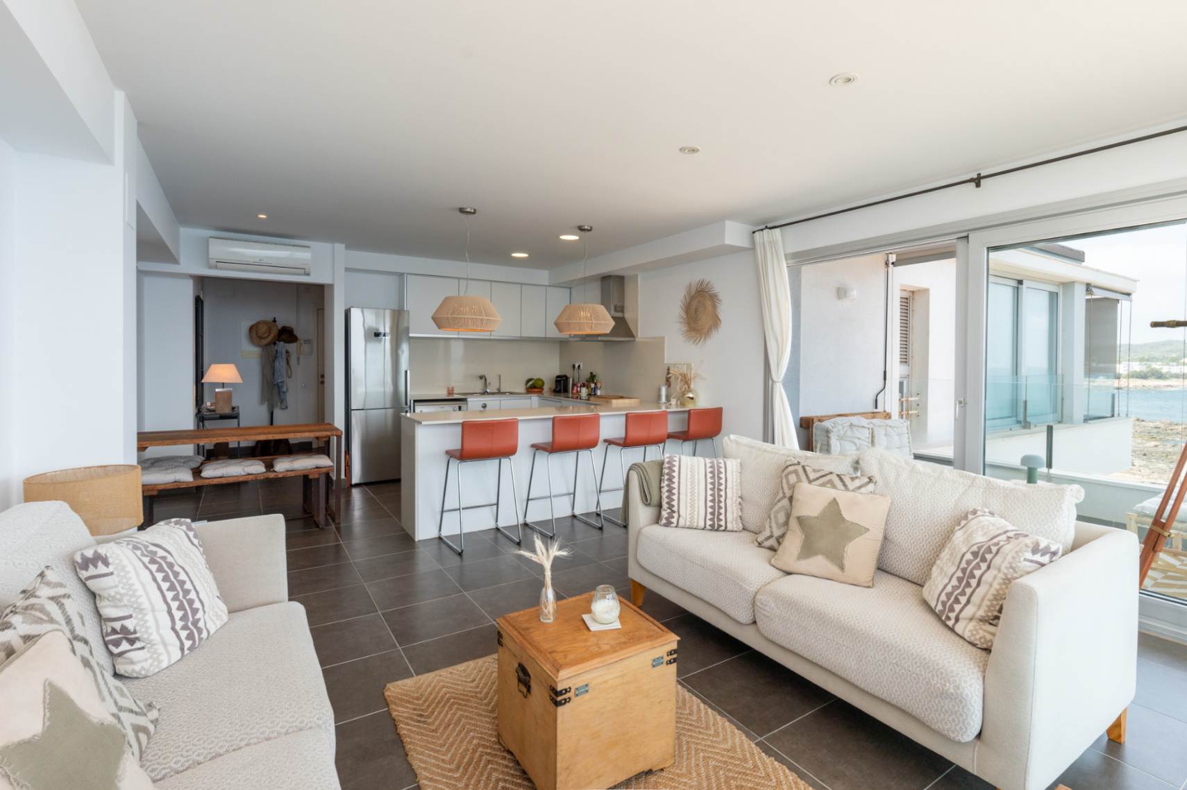 Cala de Bou Residence — Dúplex de 3 dormitorios en Ibiza