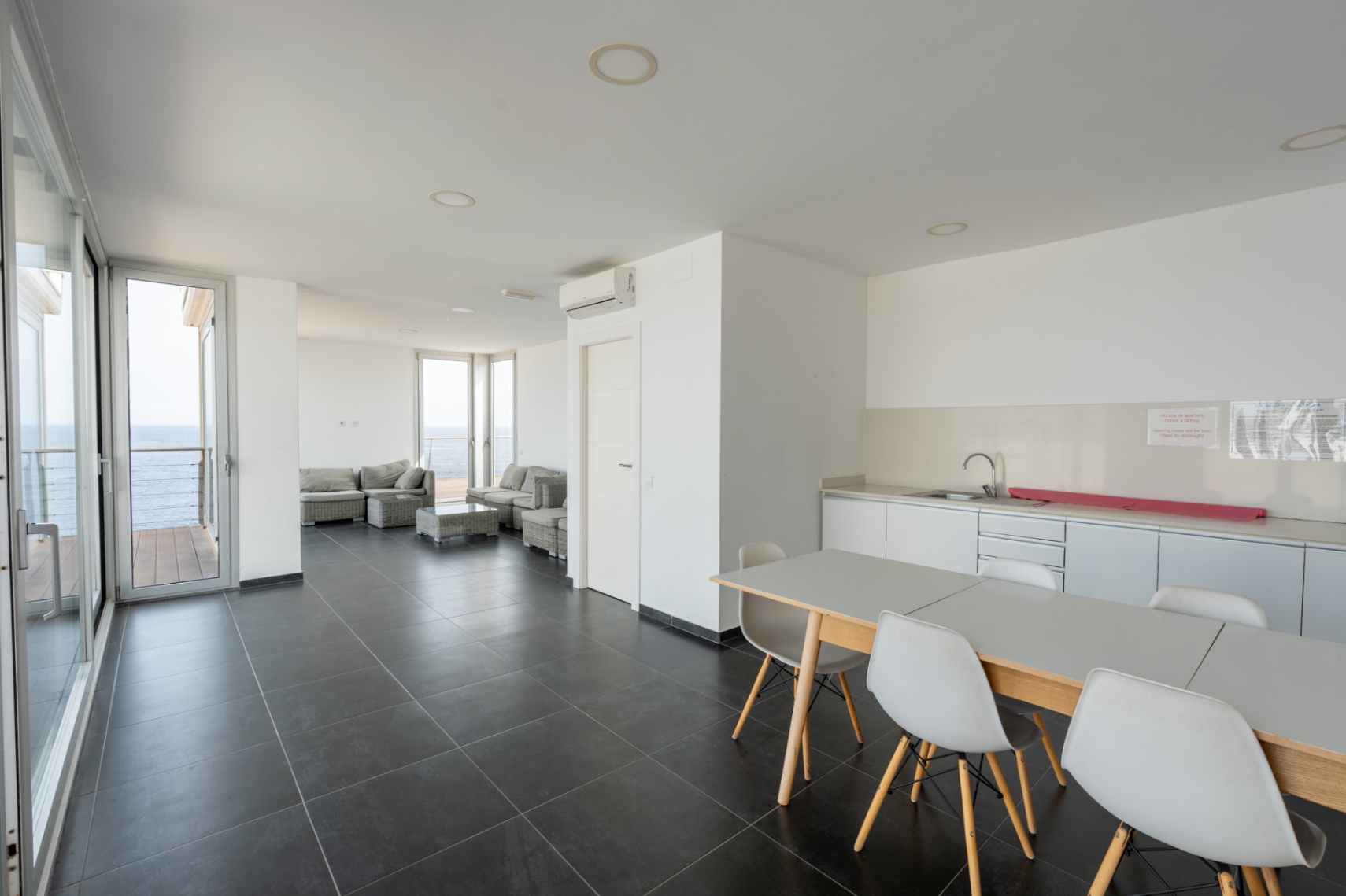 Cala de Bou Residence — Dúplex de 3 dormitorios en Ibiza