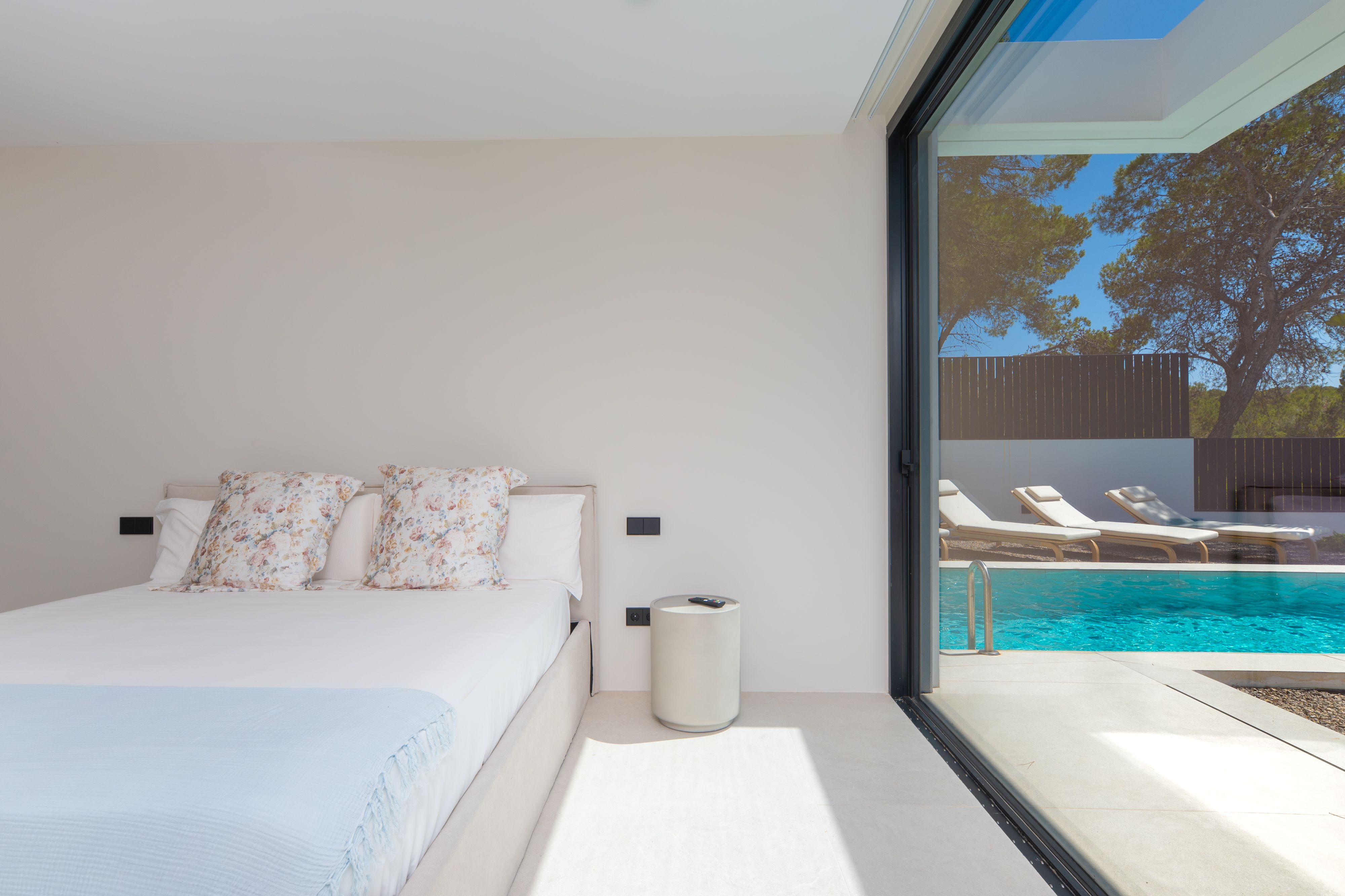 MODERNE NIEUWBOUW VILLA naast CALA SALADA