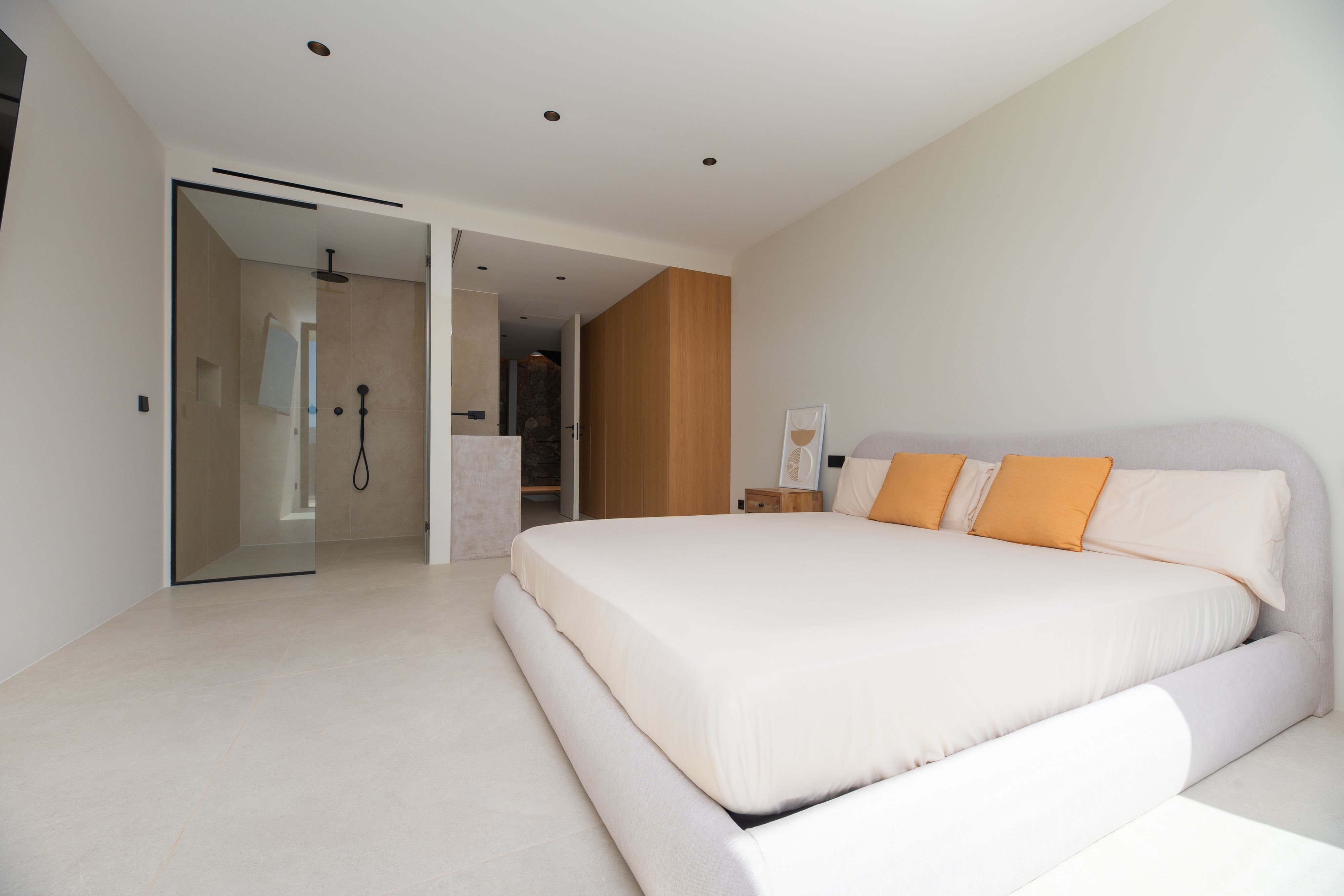 MODERNE NIEUWBOUW VILLA naast CALA SALADA