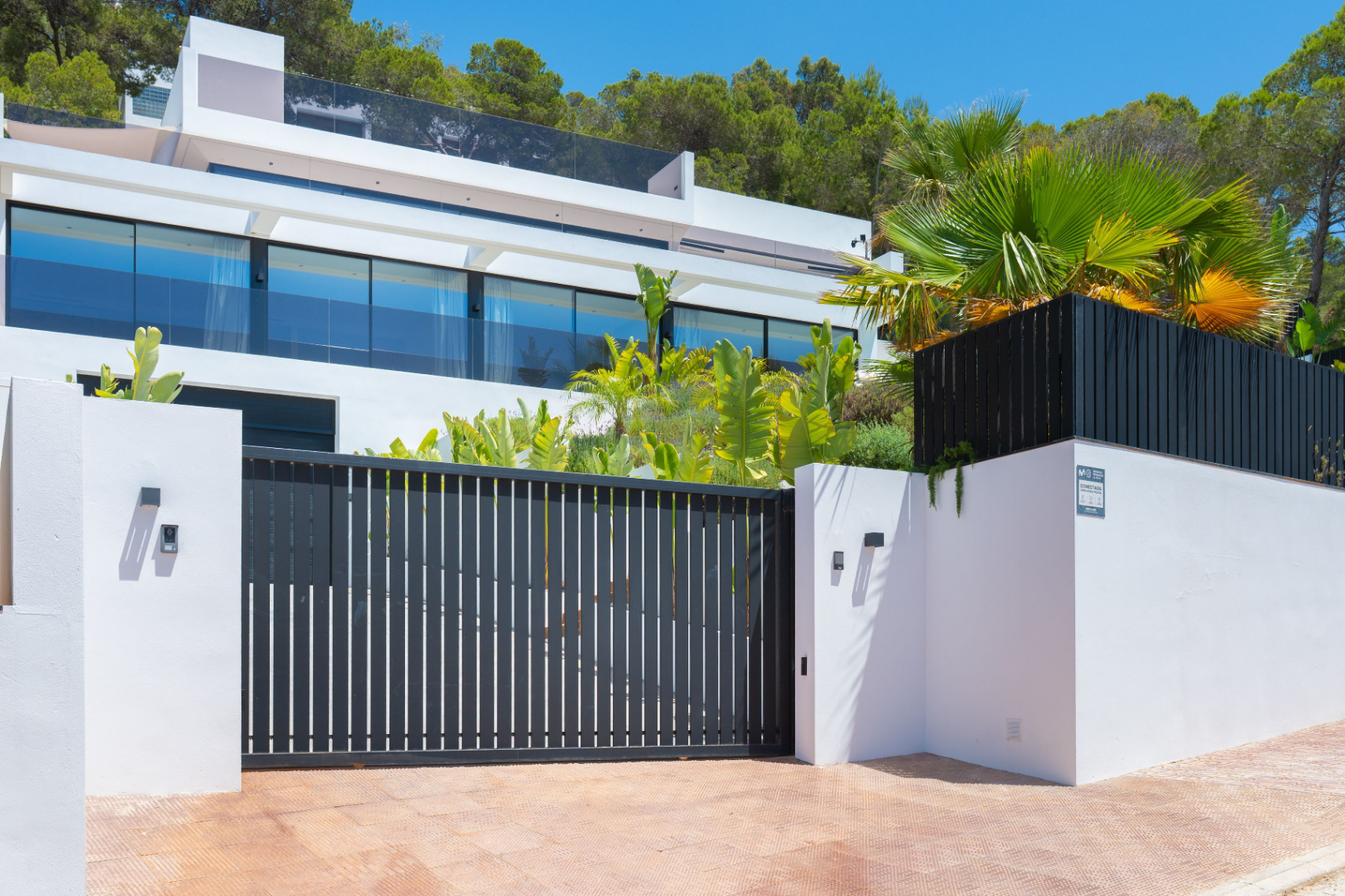 MODERNE NIEUWBOUW VILLA naast CALA SALADA