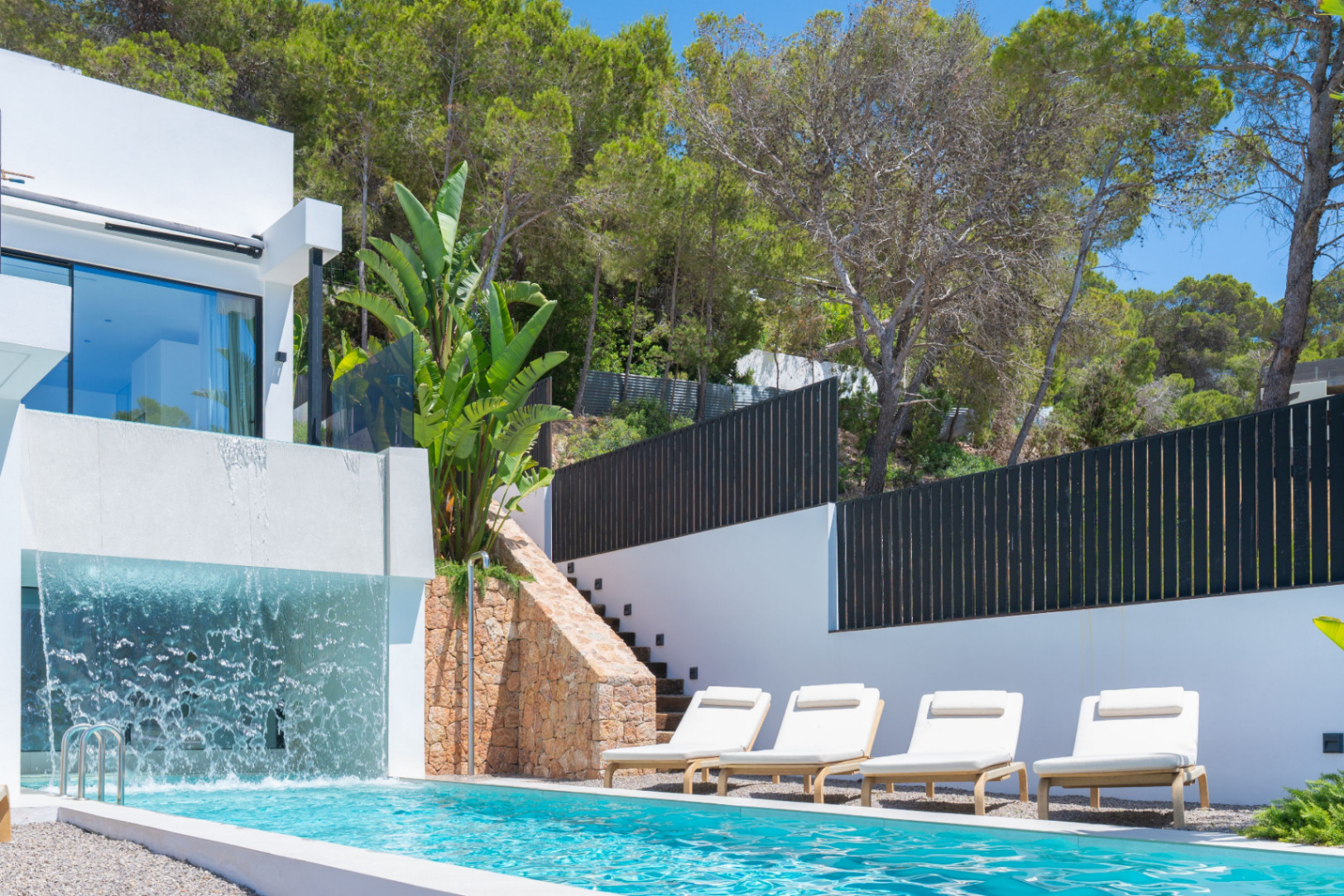 MODERNE NIEUWBOUW VILLA naast CALA SALADA
