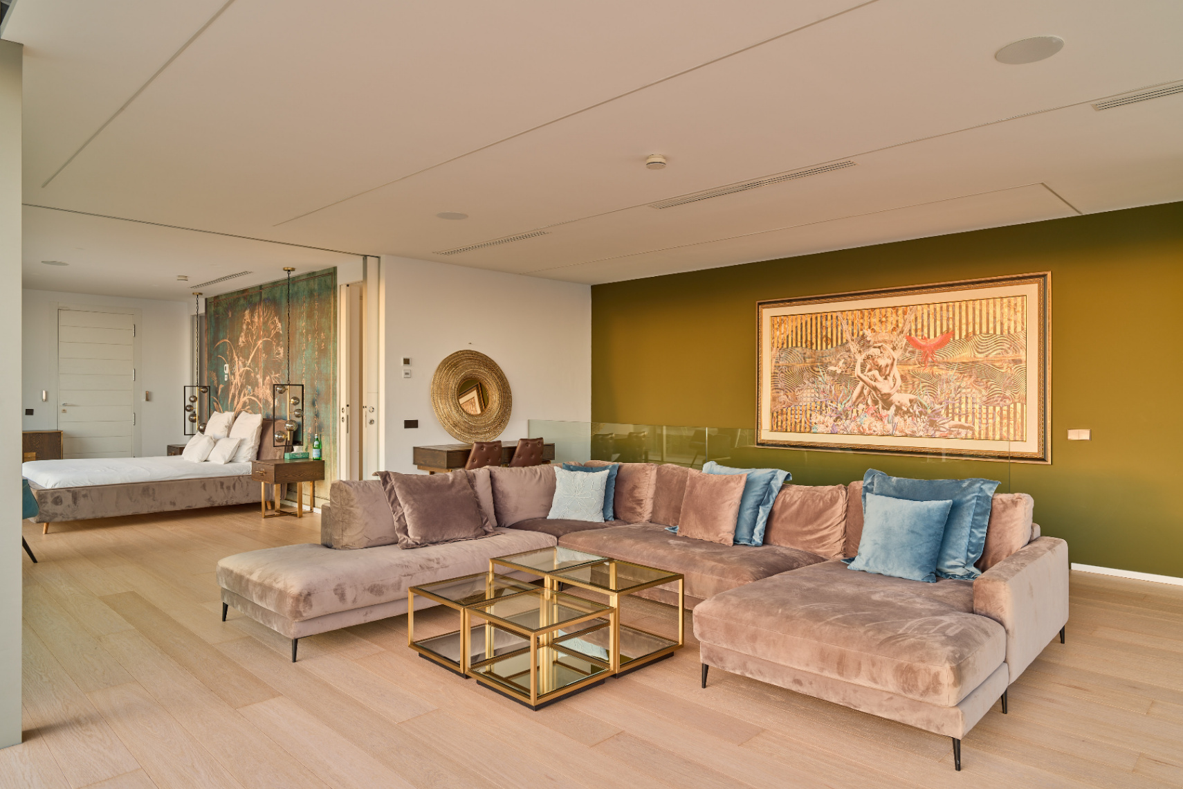 Villa contemporánea donde el lujo y la privacidad se encuentran con vistas espectaculares al mar