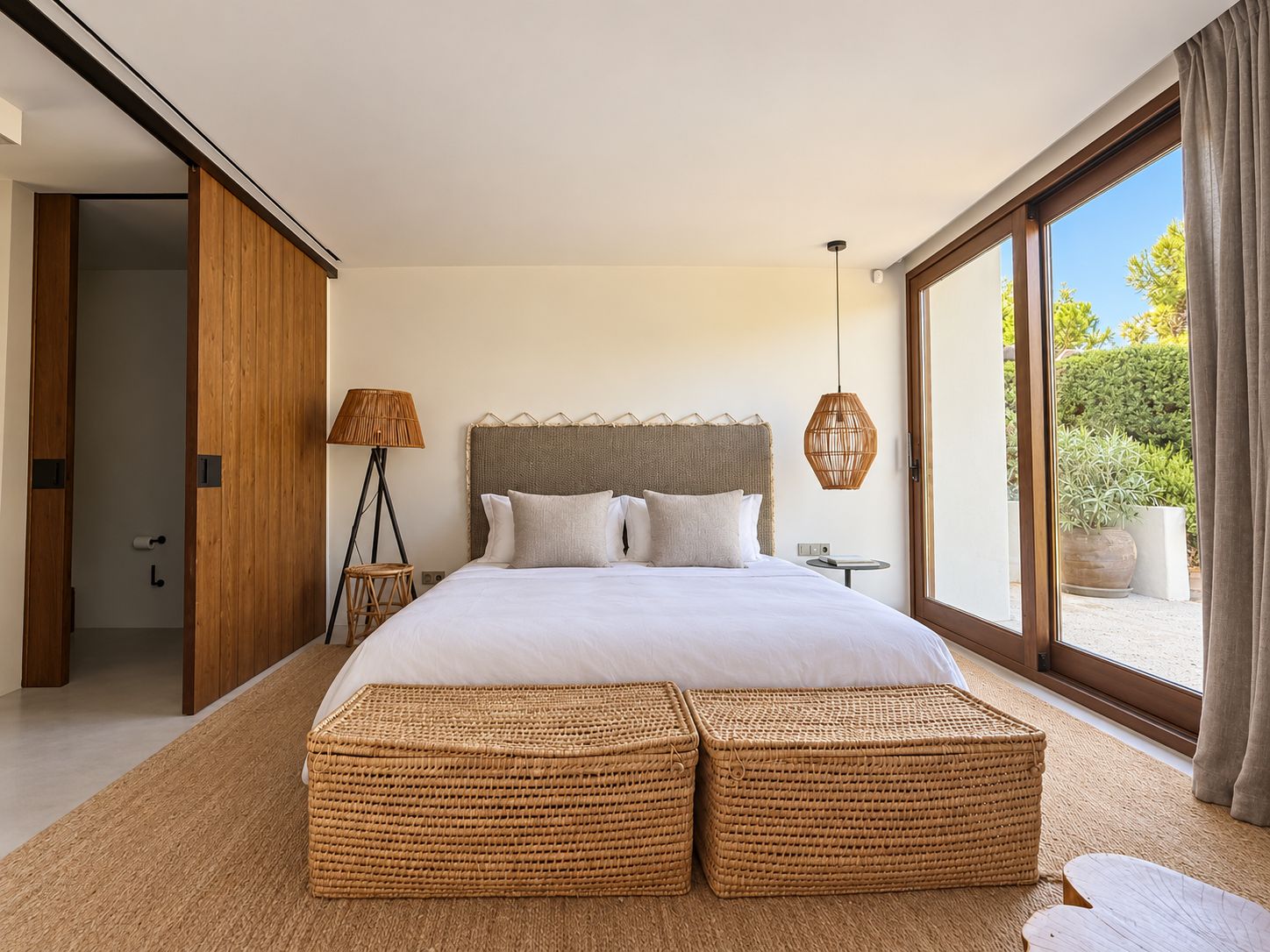 VILLA DE LUJO EN ROCA LLISA | IBIZA