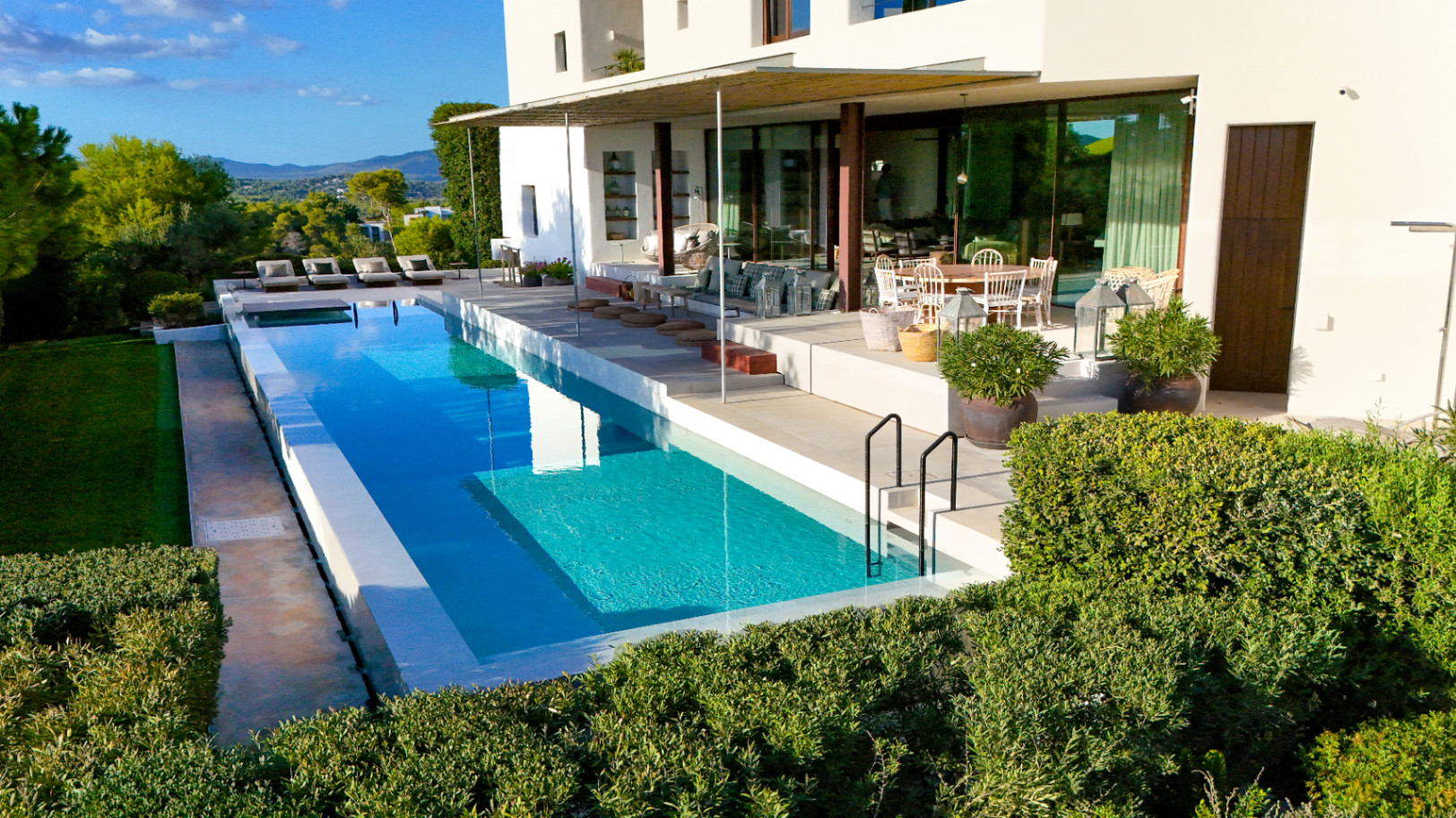 VILLA DE LUJO EN ROCA LLISA | IBIZA