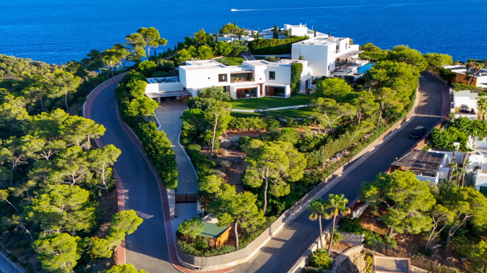 VILLA DE LUJO EN ROCA LLISA | IBIZA