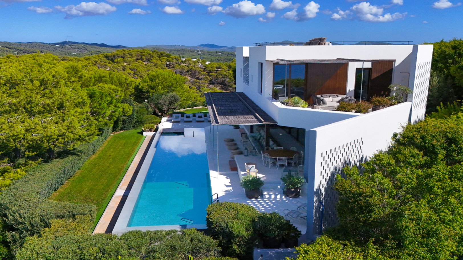 VILLA DE LUJO EN ROCA LLISA | IBIZA