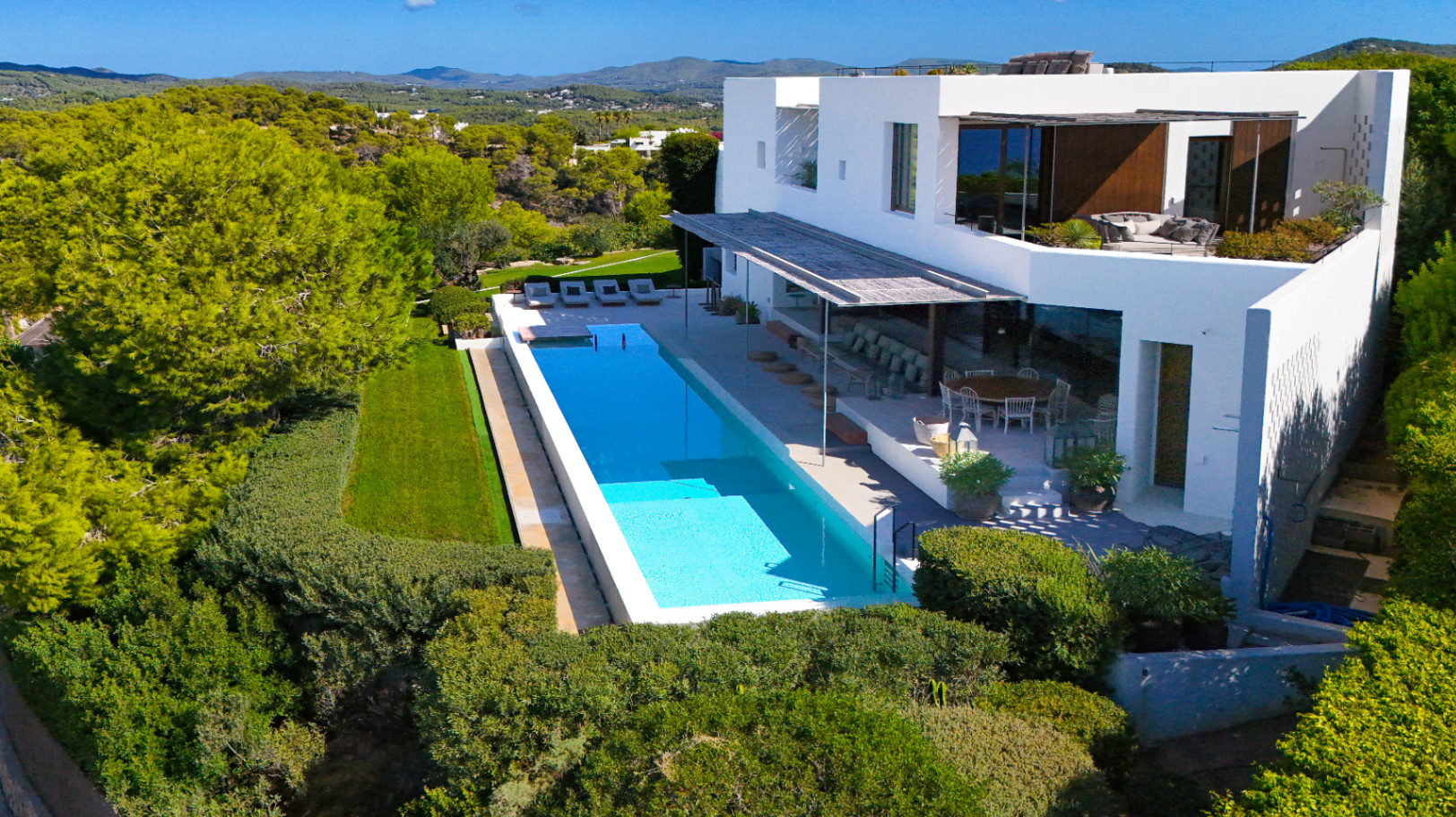 VILLA DE LUJO EN ROCA LLISA | IBIZA