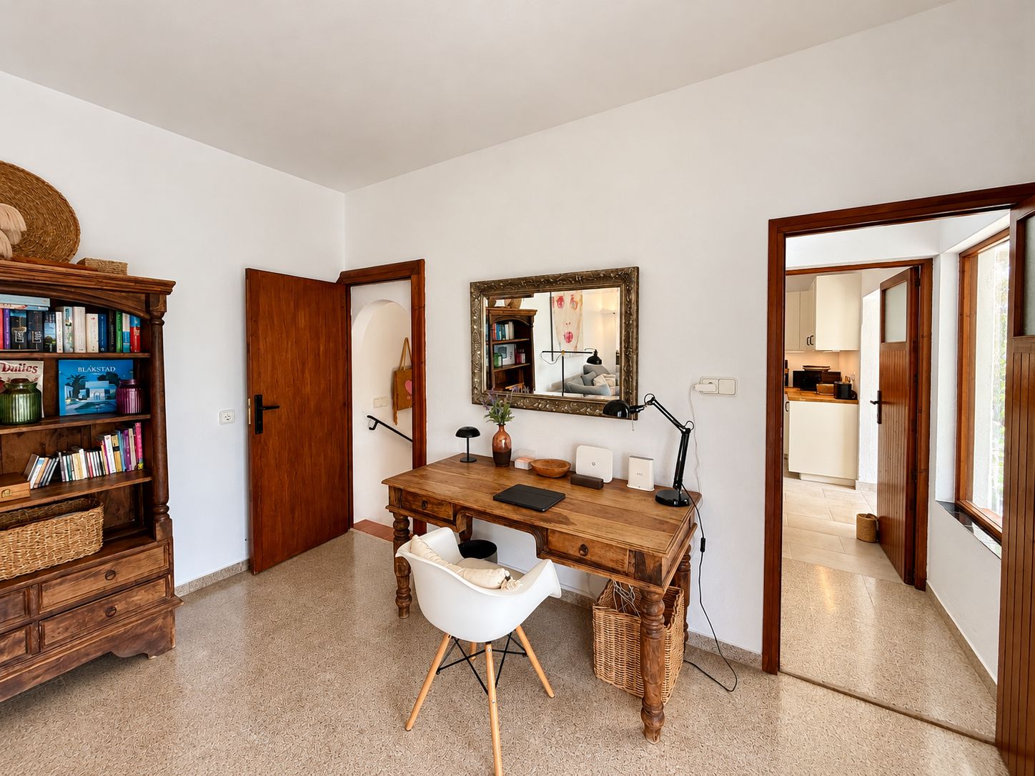 Villa con licencia turística, amplia zona de piscina y vistas panorámicas en Cala Llonga