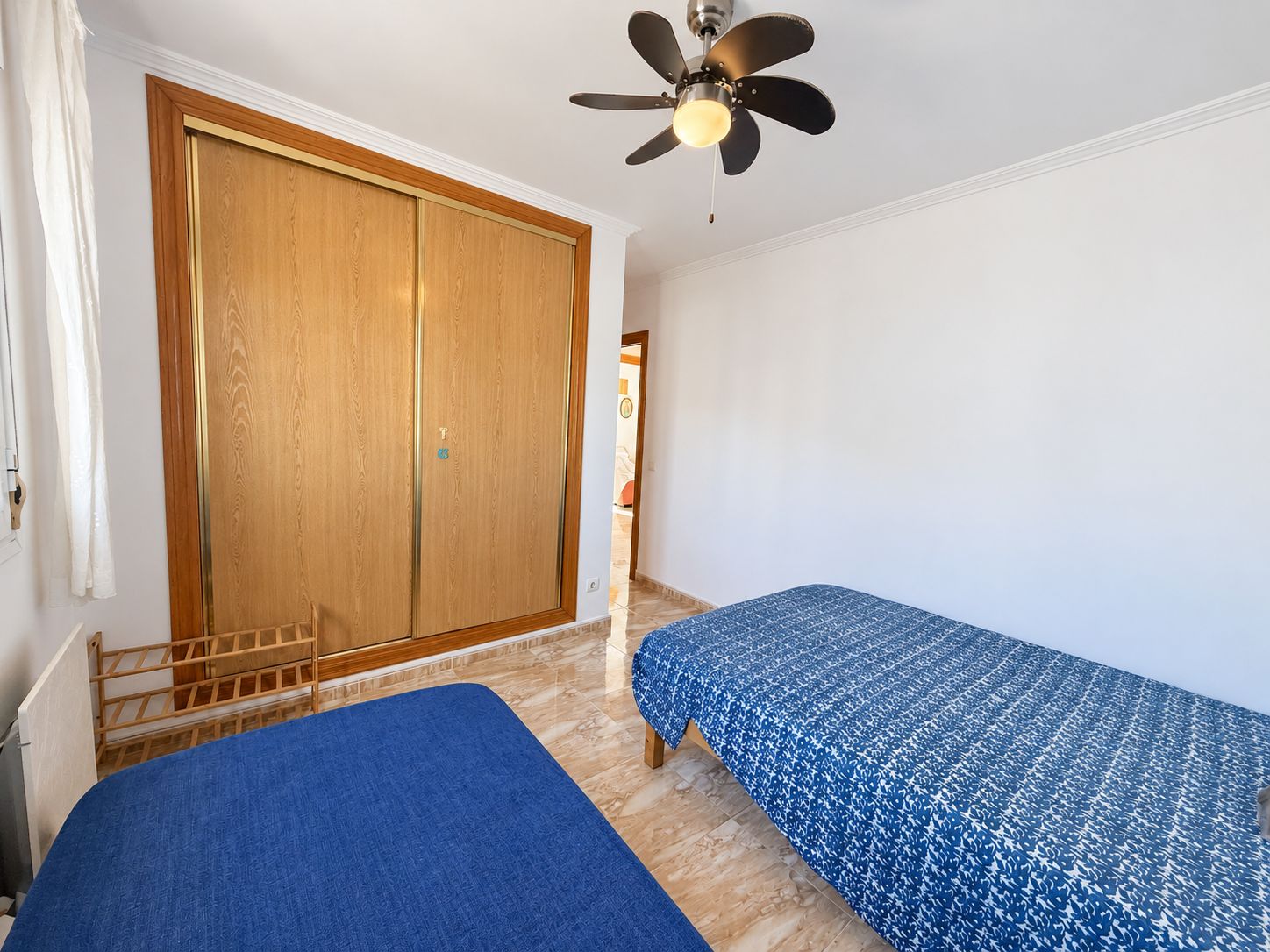 Exclusivo apartamento en Jesús – terraza privada en la azotea con vistas panorámicas a Ibiza ciudad y al mar