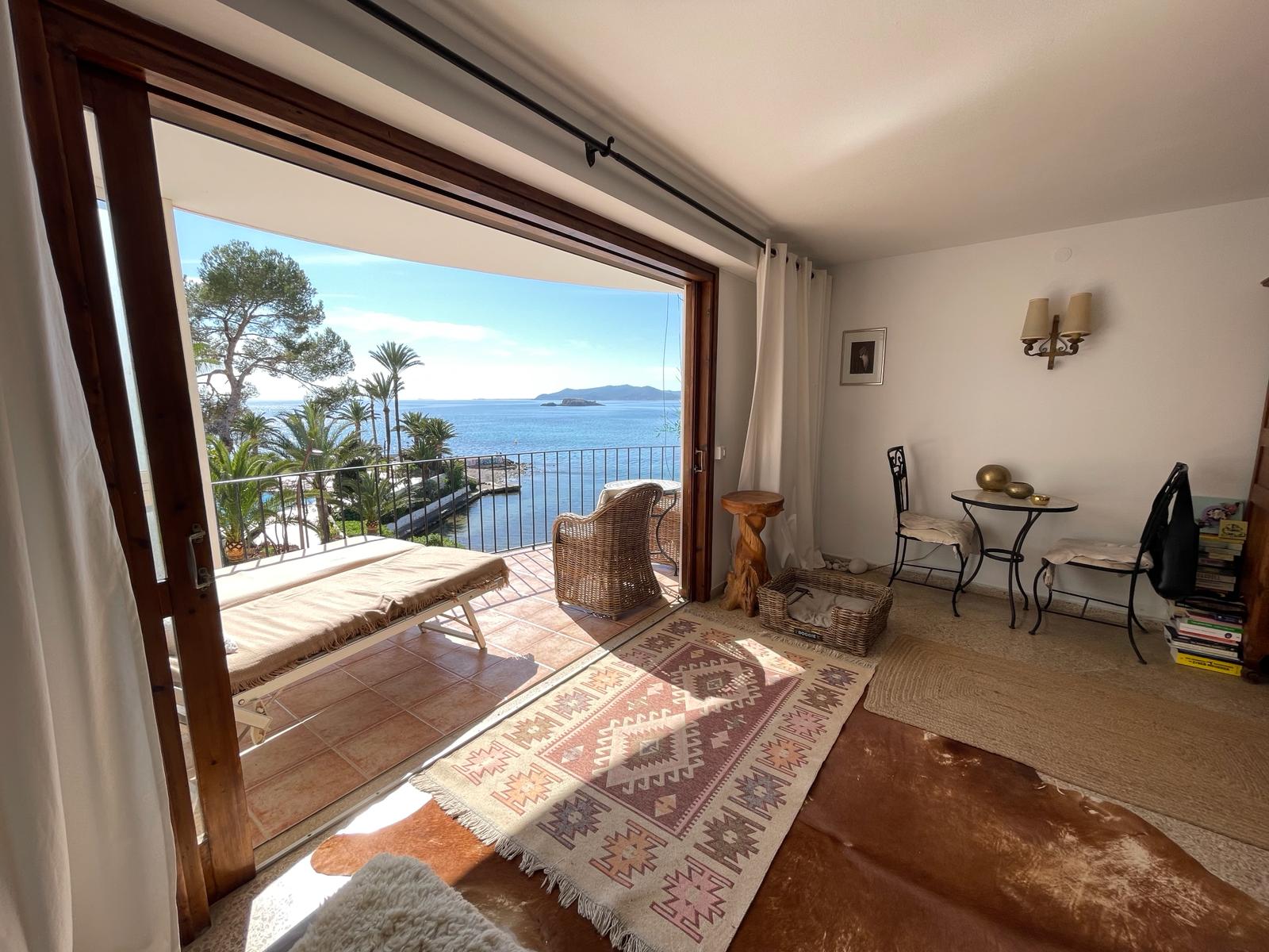 Apartamento en primera linea del mar en Ibiza ciudad