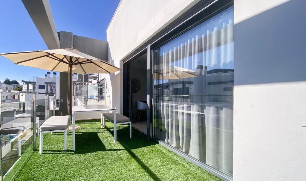 Beautiful and brand new penthouse in Santa Eulalia
