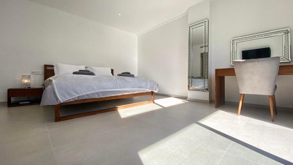 Beautiful and brand new penthouse in Santa Eulalia