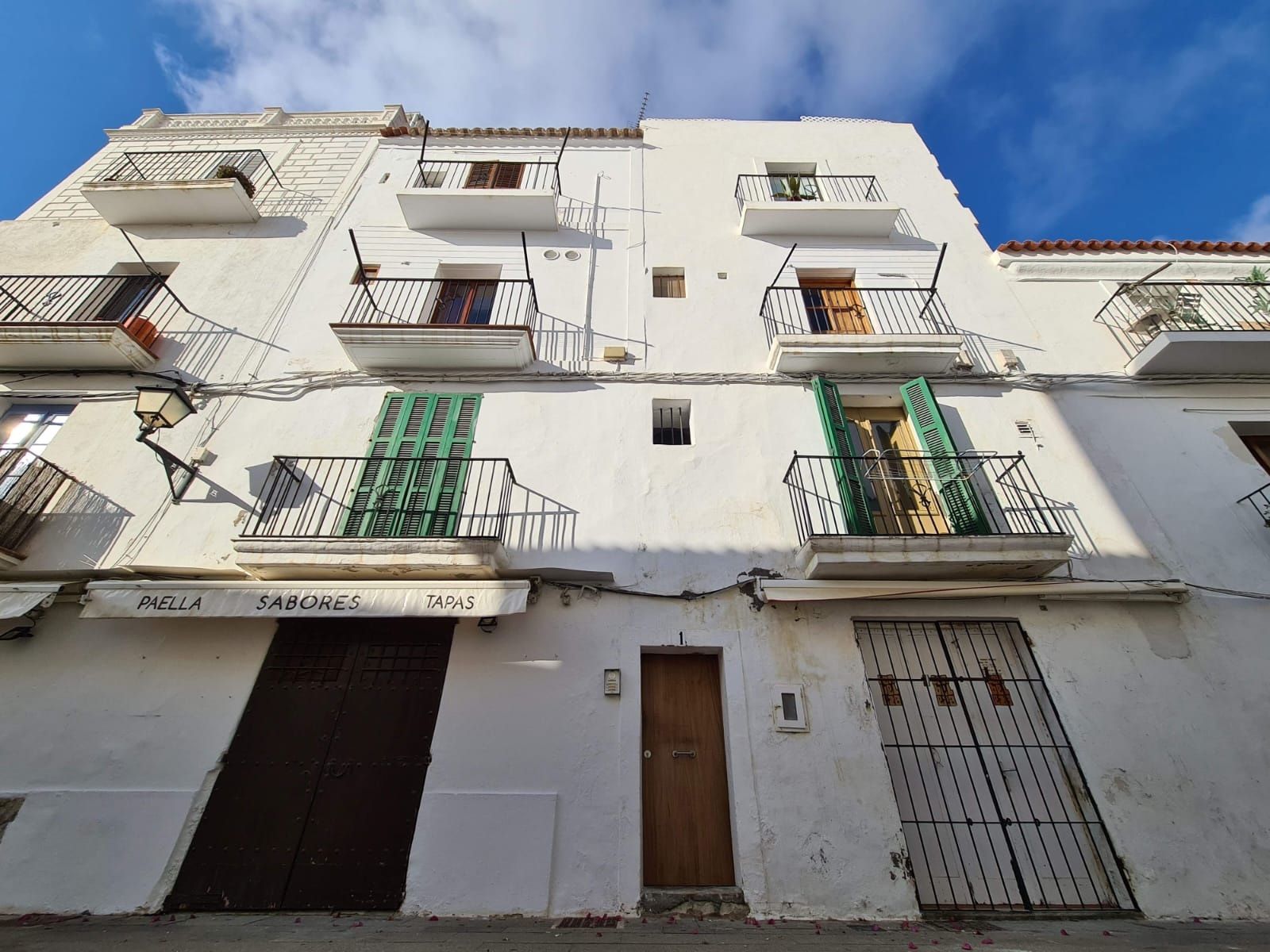 Schöne Wohnung im alten Hafen von Ibiza