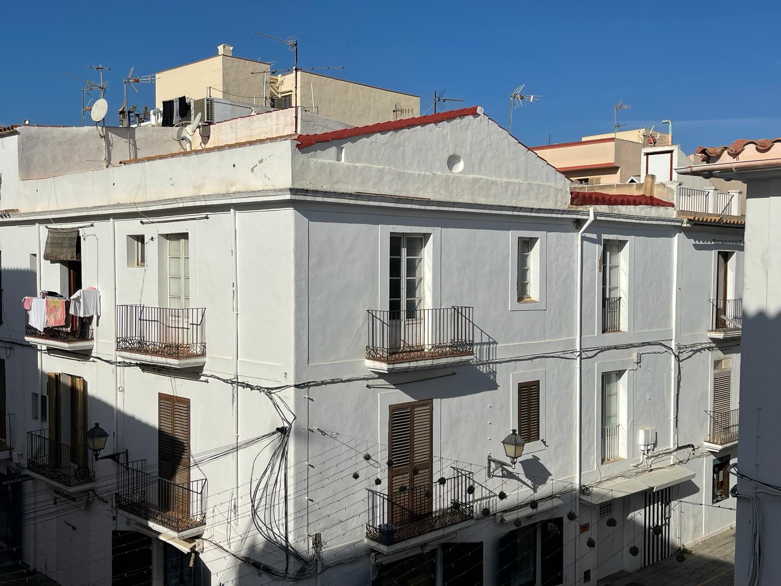 Charmant appartement dans le port de plaisance d’Ibiza