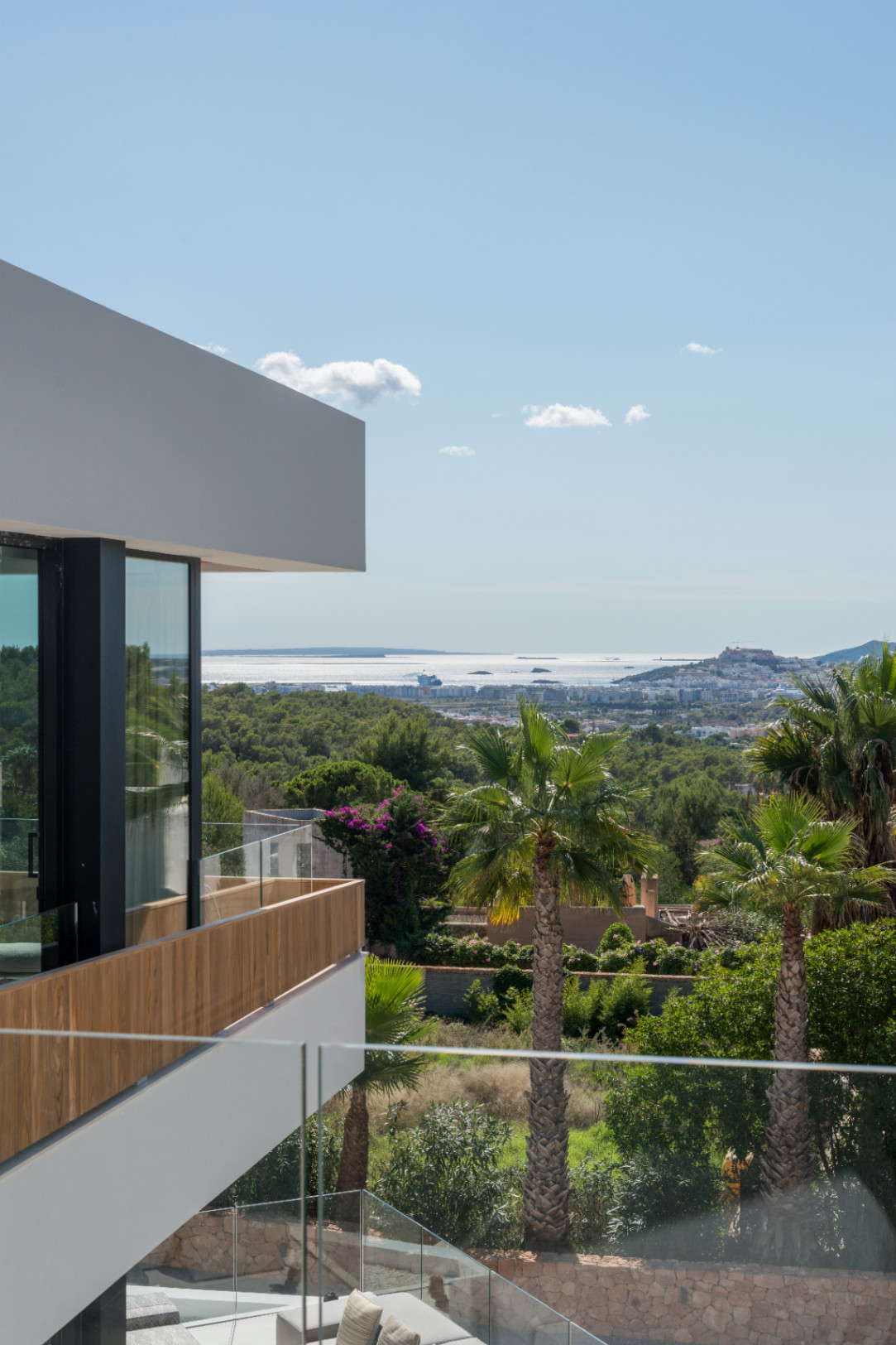 Villa de lujo con impresionantes vistas al mar y a Dalt Vila
