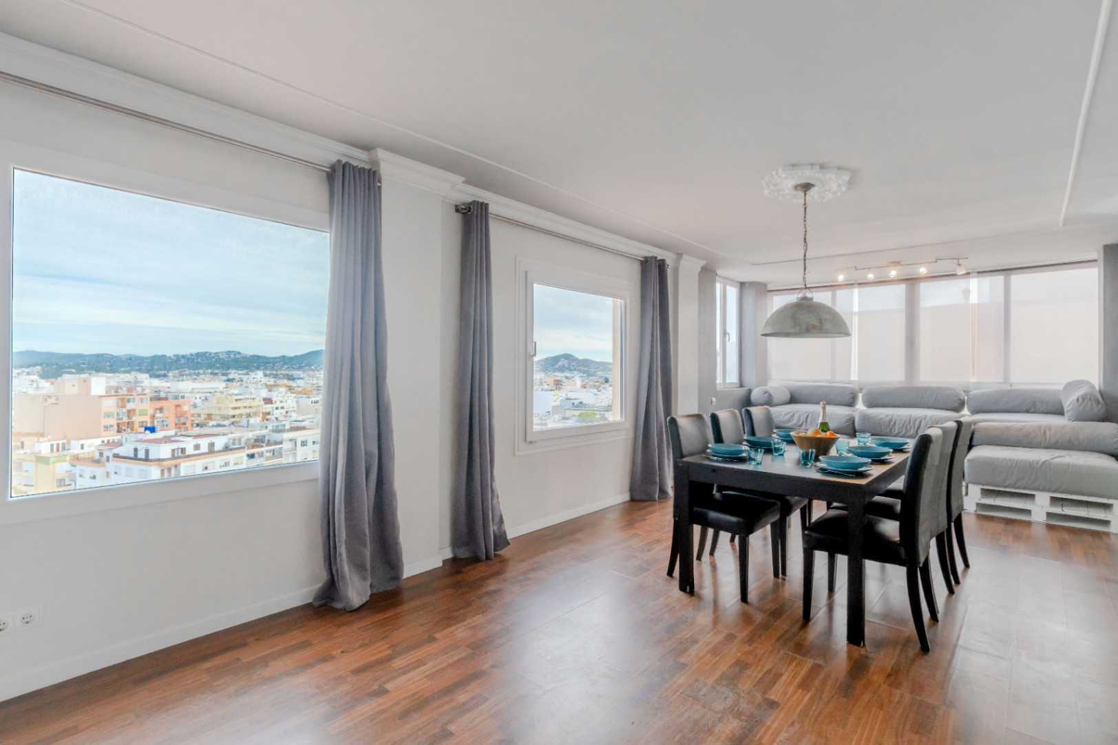 Appartement op Ibiza met uitzicht op Dalt Vila