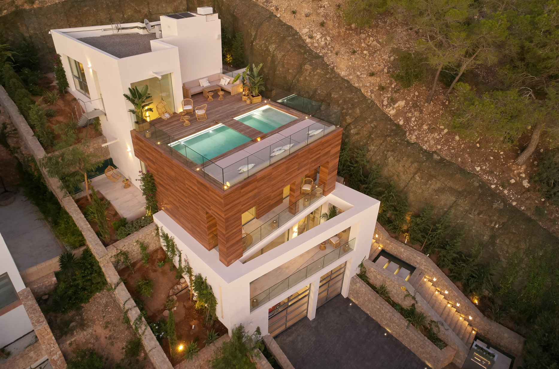 Preciosa Villa en Cala Llonga nuevo a estrenar