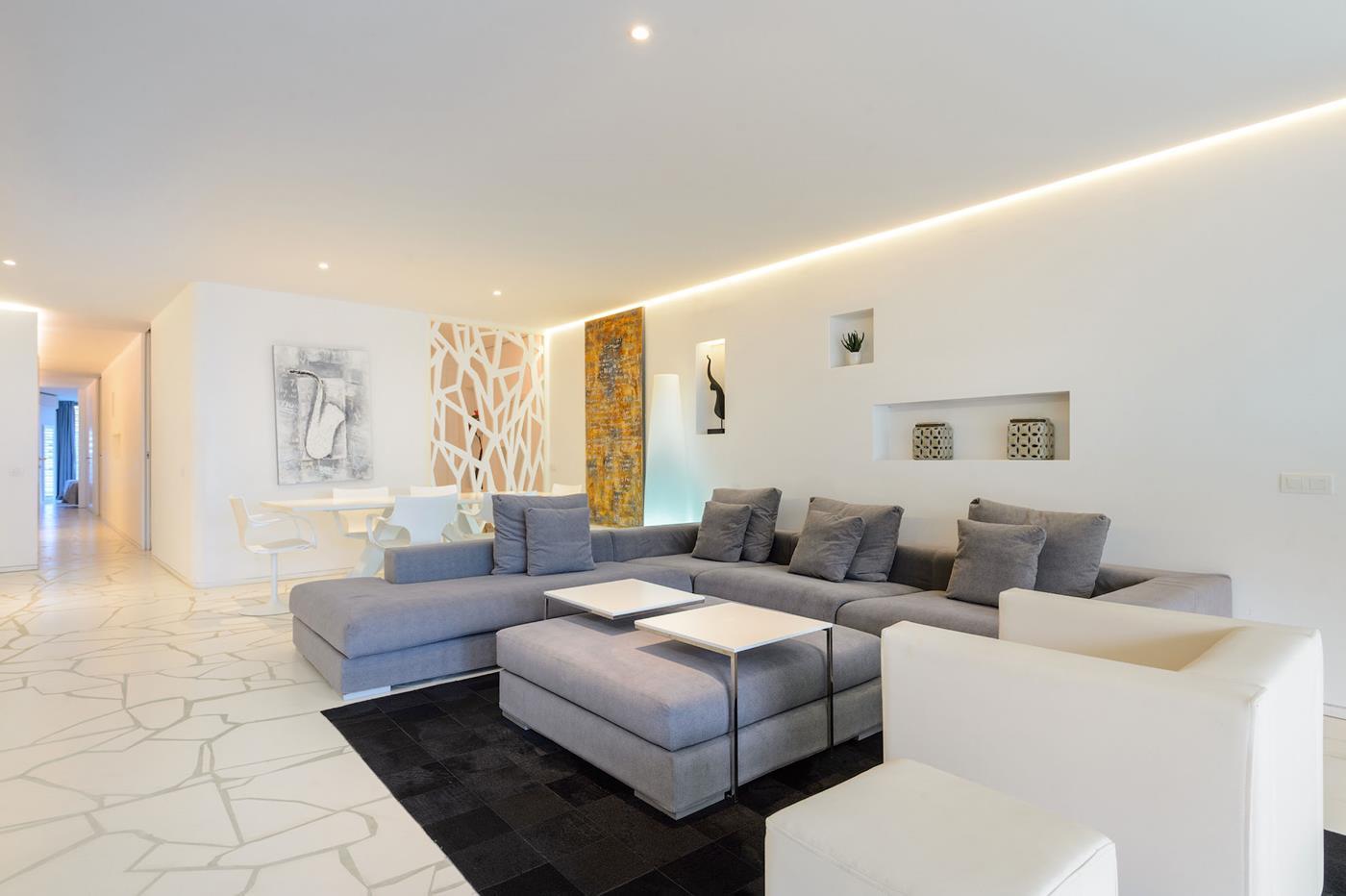 Apartamento de lujo en Ibiza con vistas