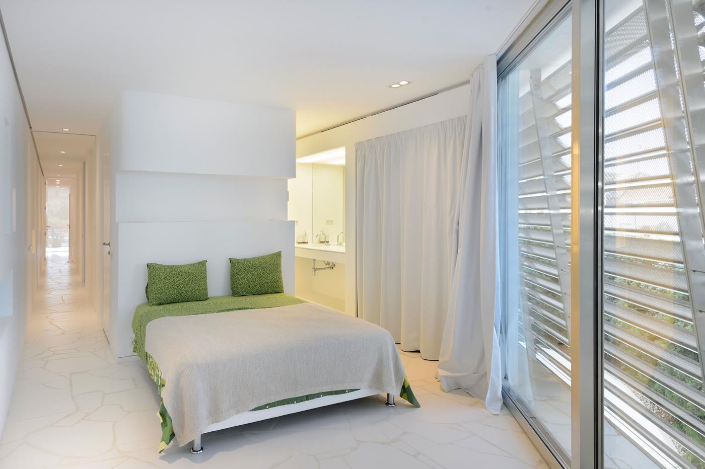 Luxus Wohnung in Ibiza