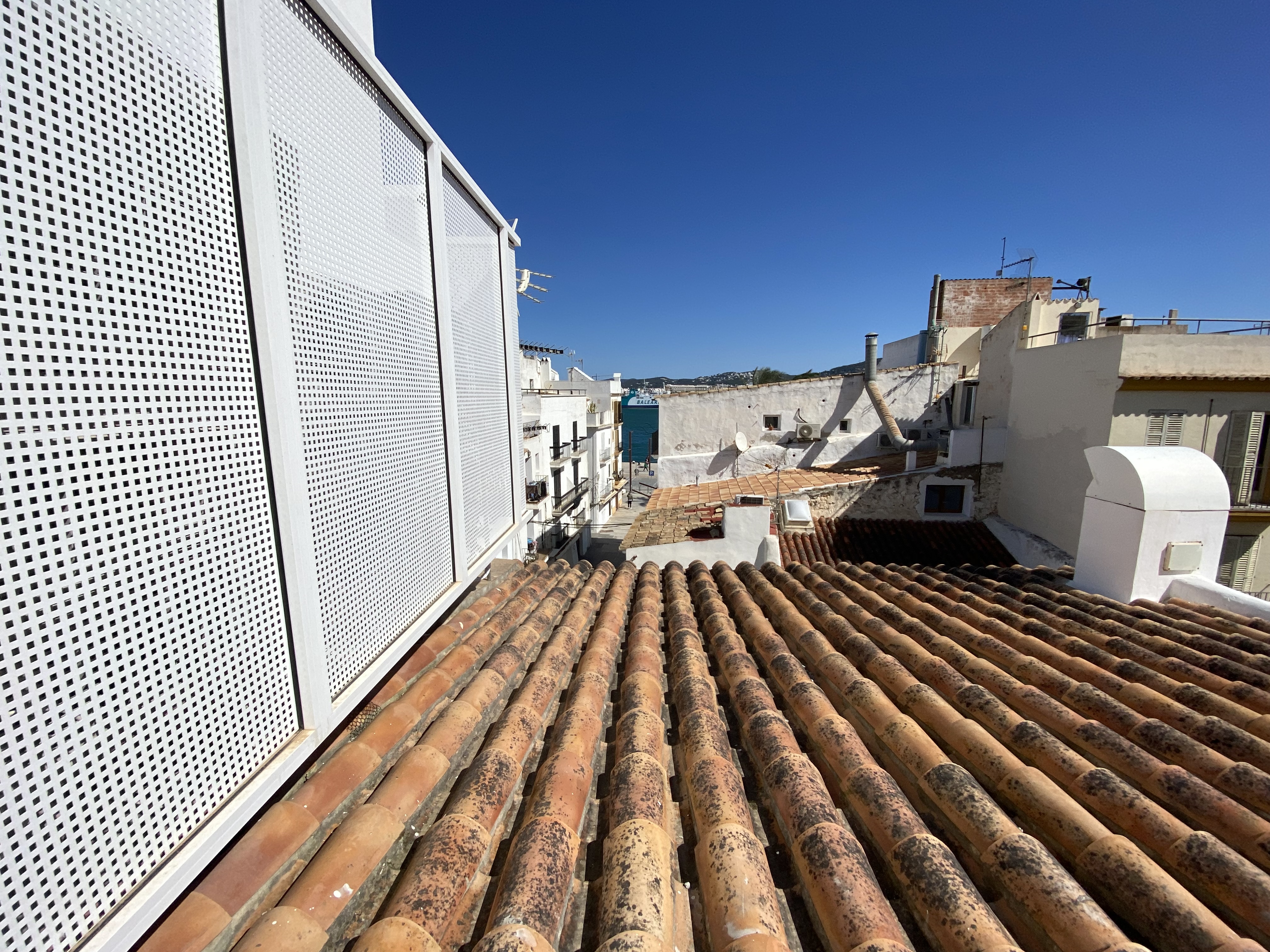 Prachtige penthouse in puerto de Ibiza