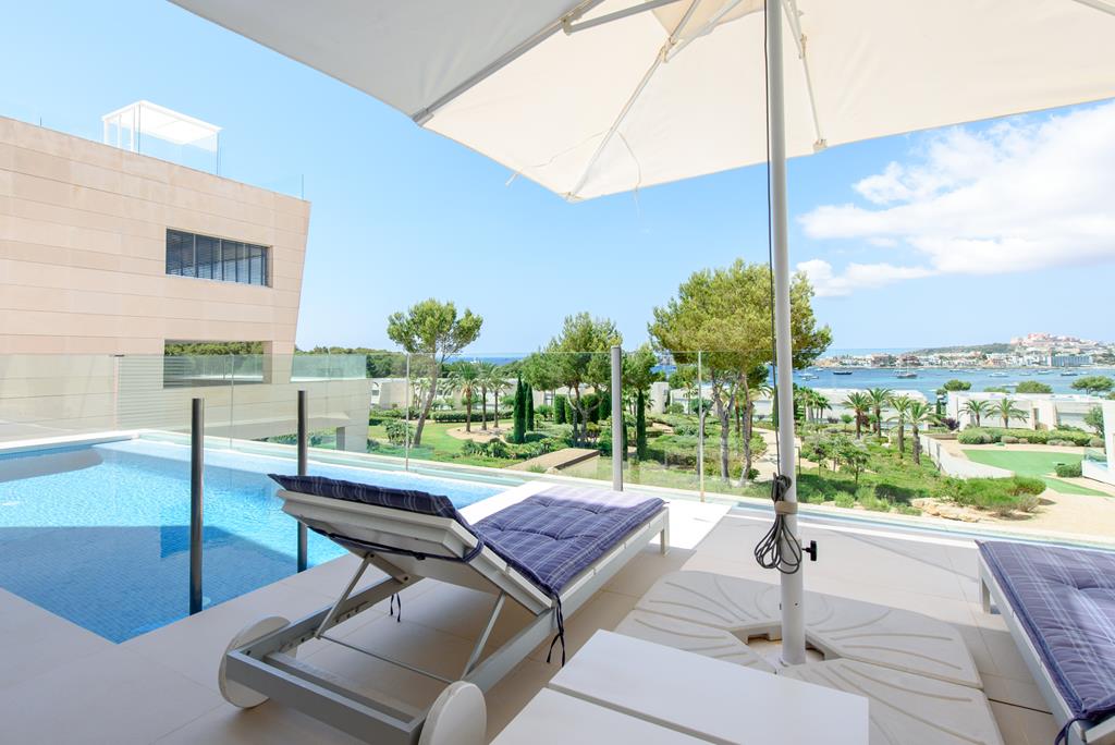 Apartamento de lujo a lado de la playa Talamanca