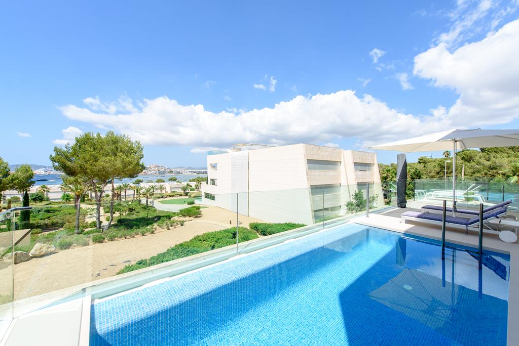 Apartamento de lujo a lado de la playa Talamanca