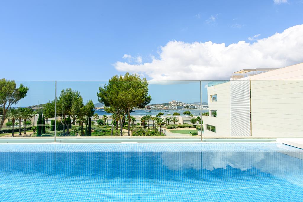 Apartamento de lujo a lado de la playa Talamanca