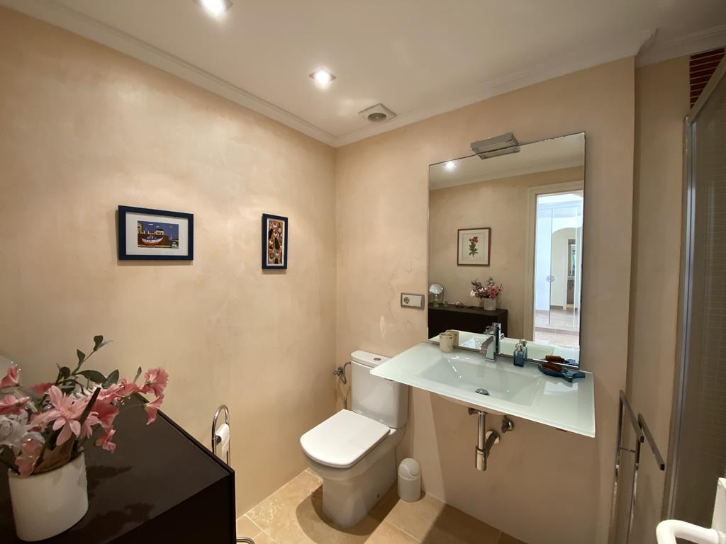 Apartamento en primera línea de mar con puesta de sol