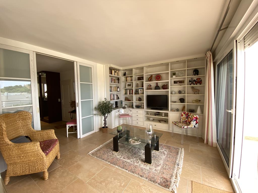 Apartamento en primera línea de mar con puesta de sol