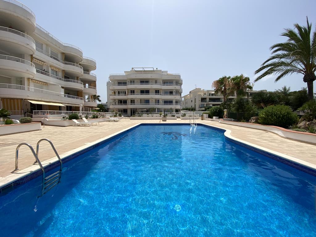 Apartamento en primera línea de mar con puesta de sol