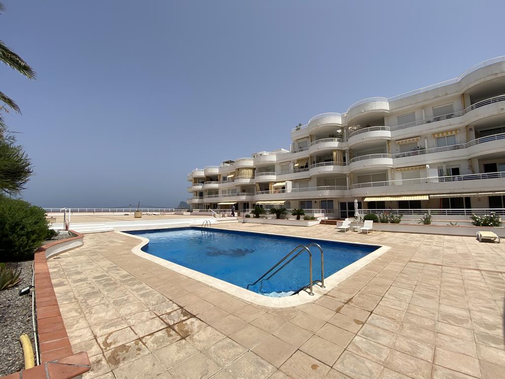 Apartamento en primera línea de mar con puesta de sol
